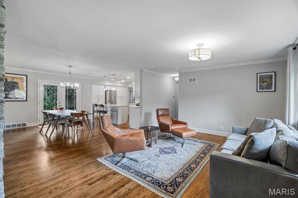 710 Villa Place Court