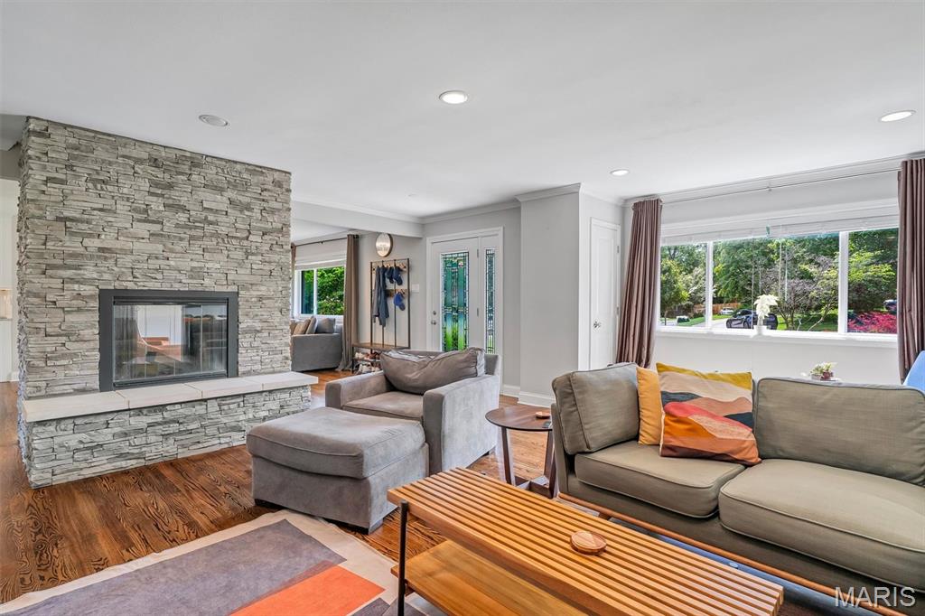 710 Villa Place Court