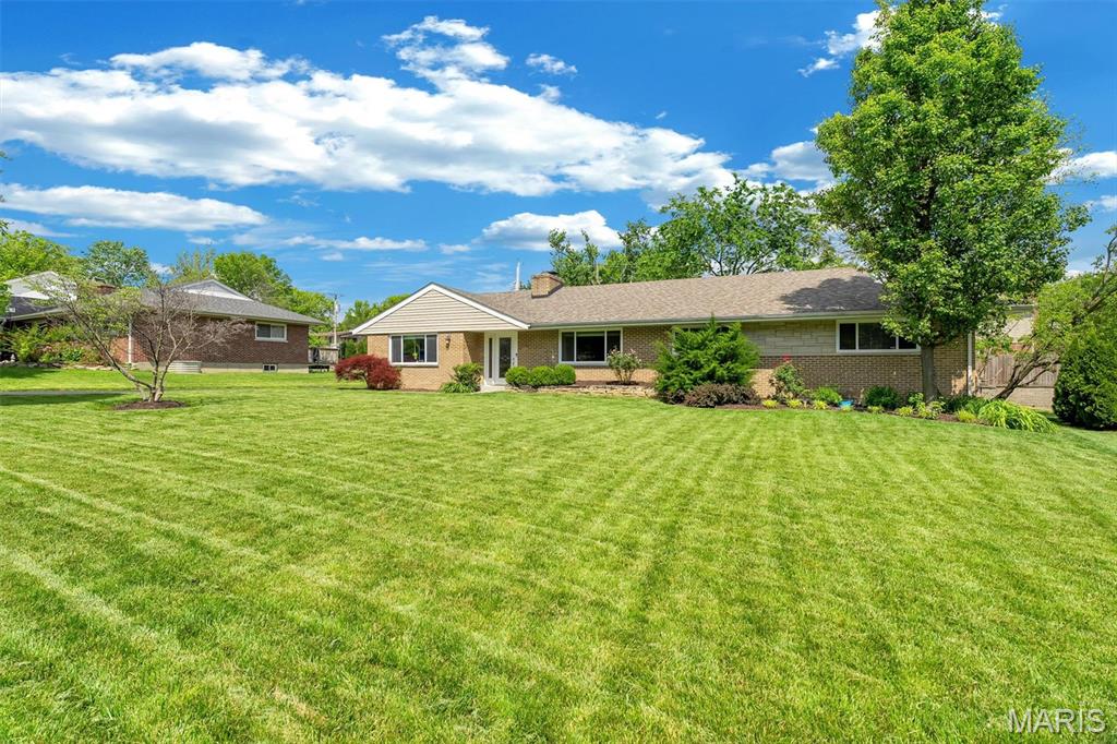 710 Villa Place Court