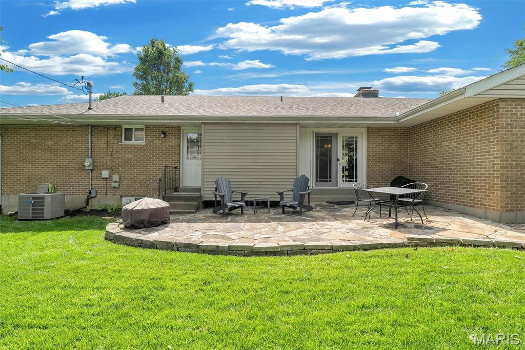 710 Villa Place Court