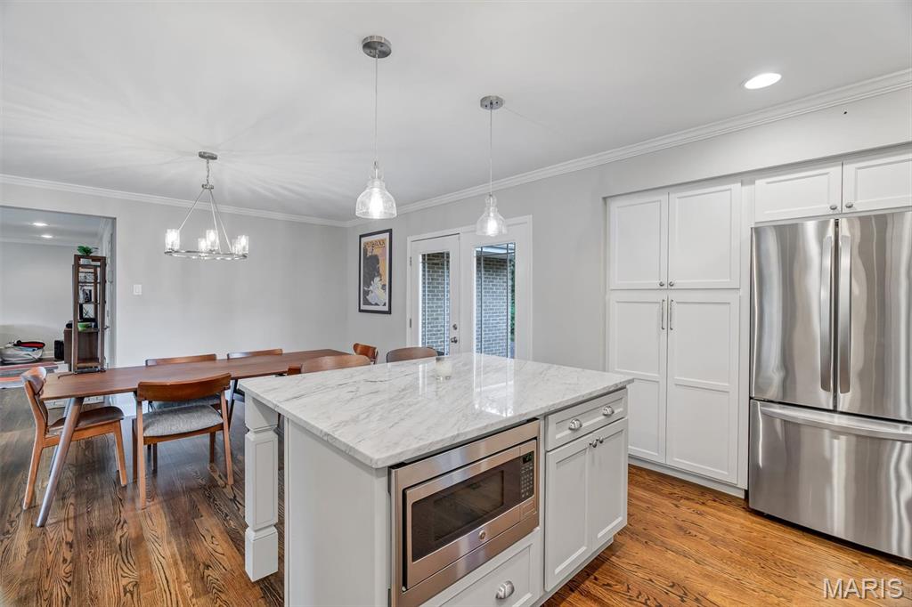 710 Villa Place Court