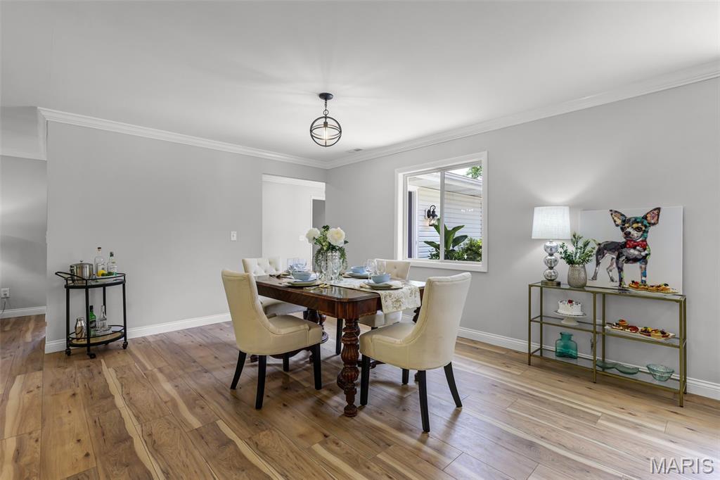 2 Treewood Court