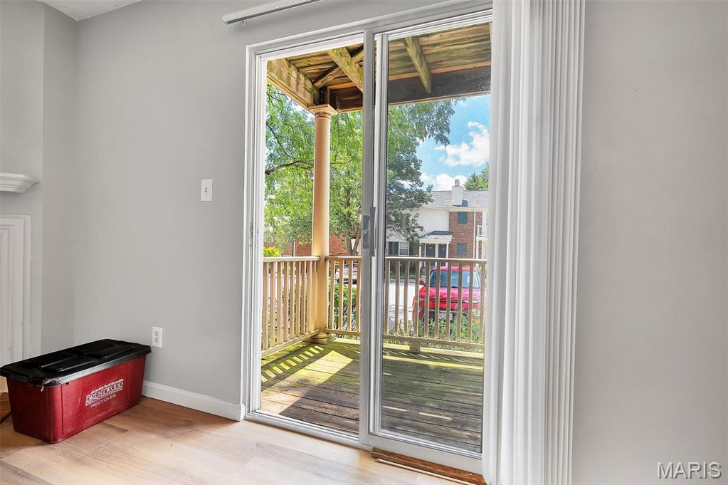 1512 Oriole Lane