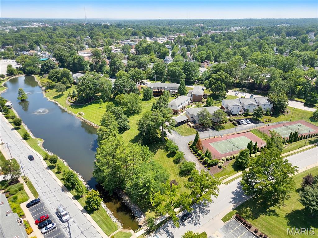 1512 Oriole Lane