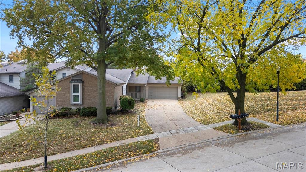 12161 Autumn Lakes Drive