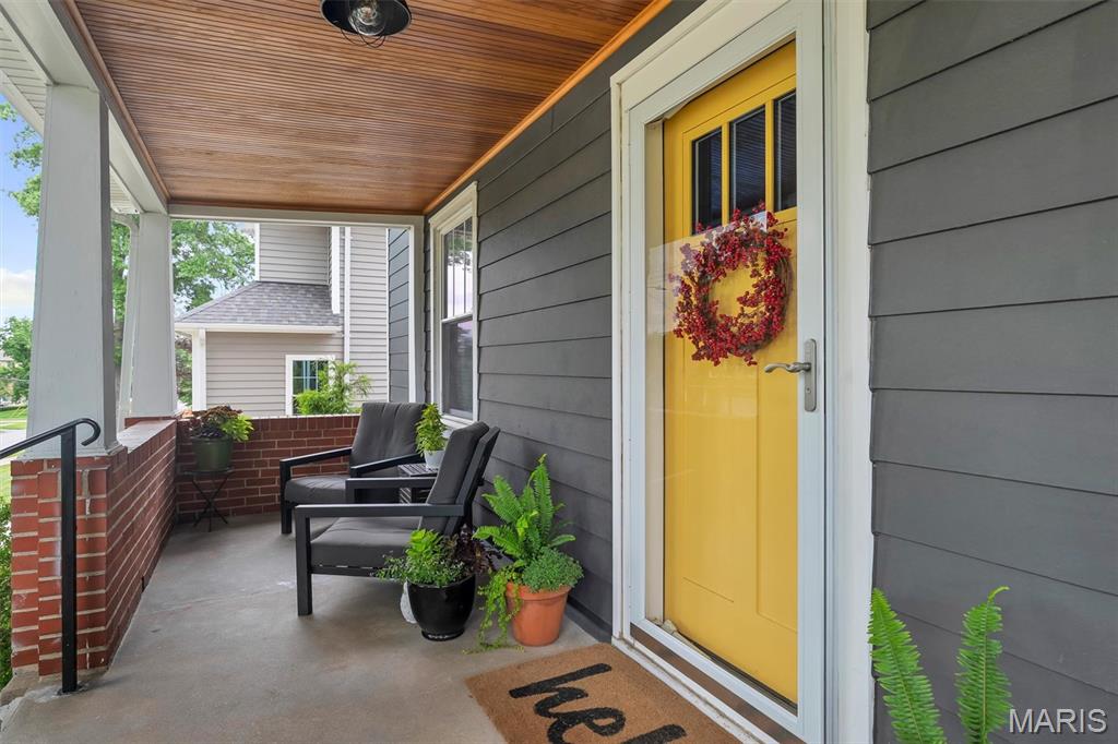 326 W Rose Hill Avenue