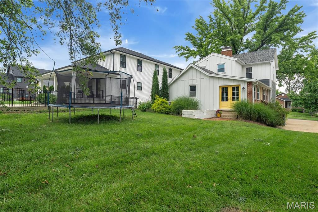 326 W Rose Hill Avenue