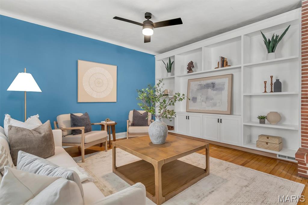 326 W Rose Hill Avenue