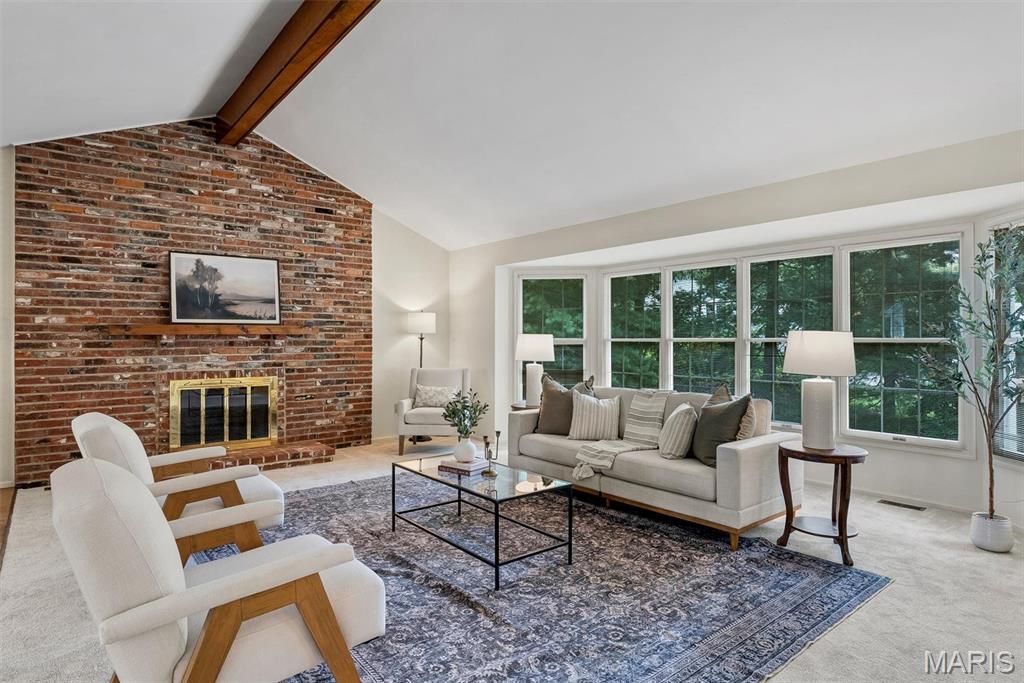 324 W Manor Drive