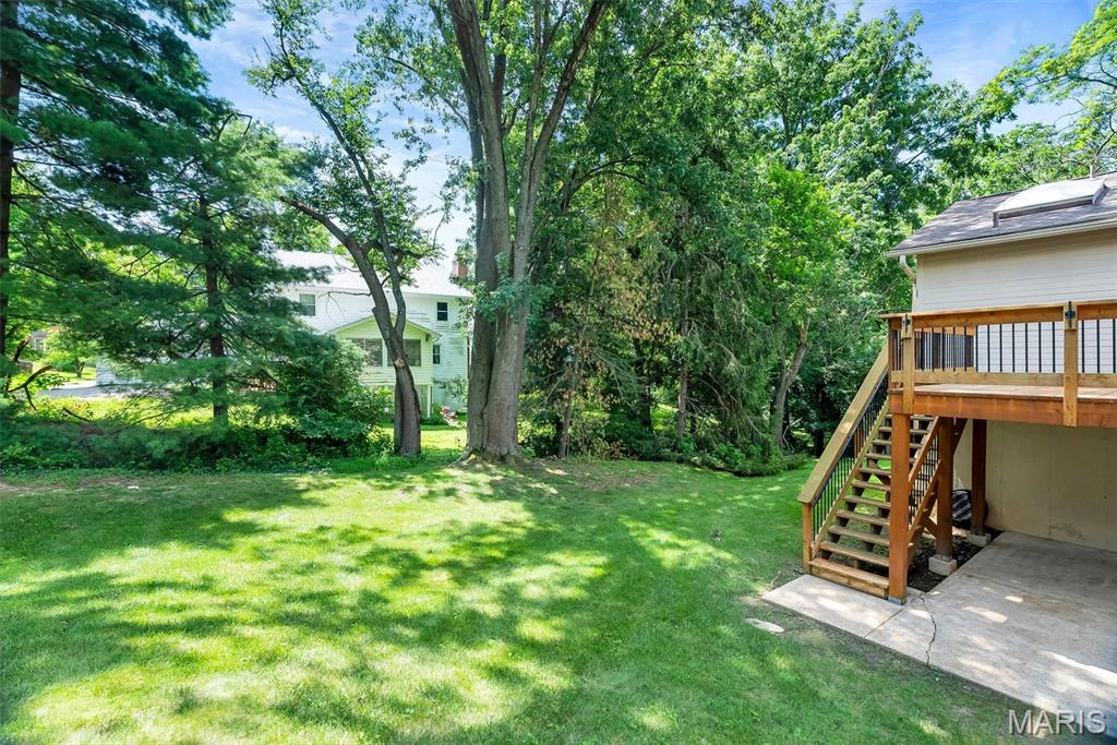 324 W Manor Drive