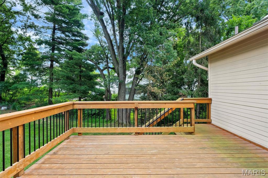 324 W Manor Drive