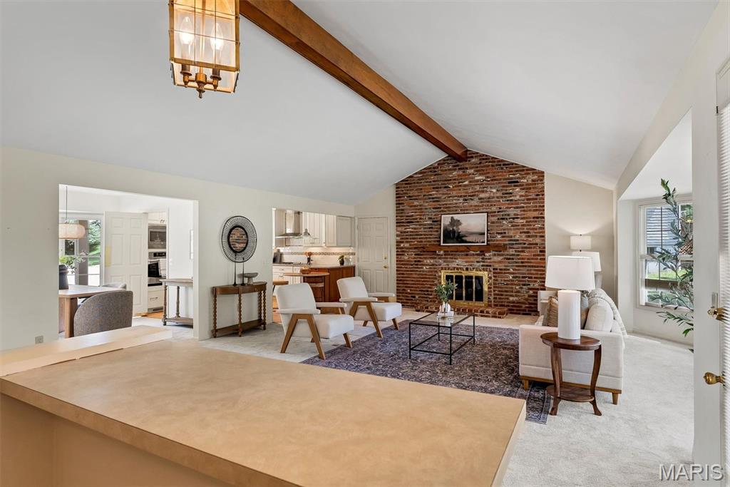 324 W Manor Drive
