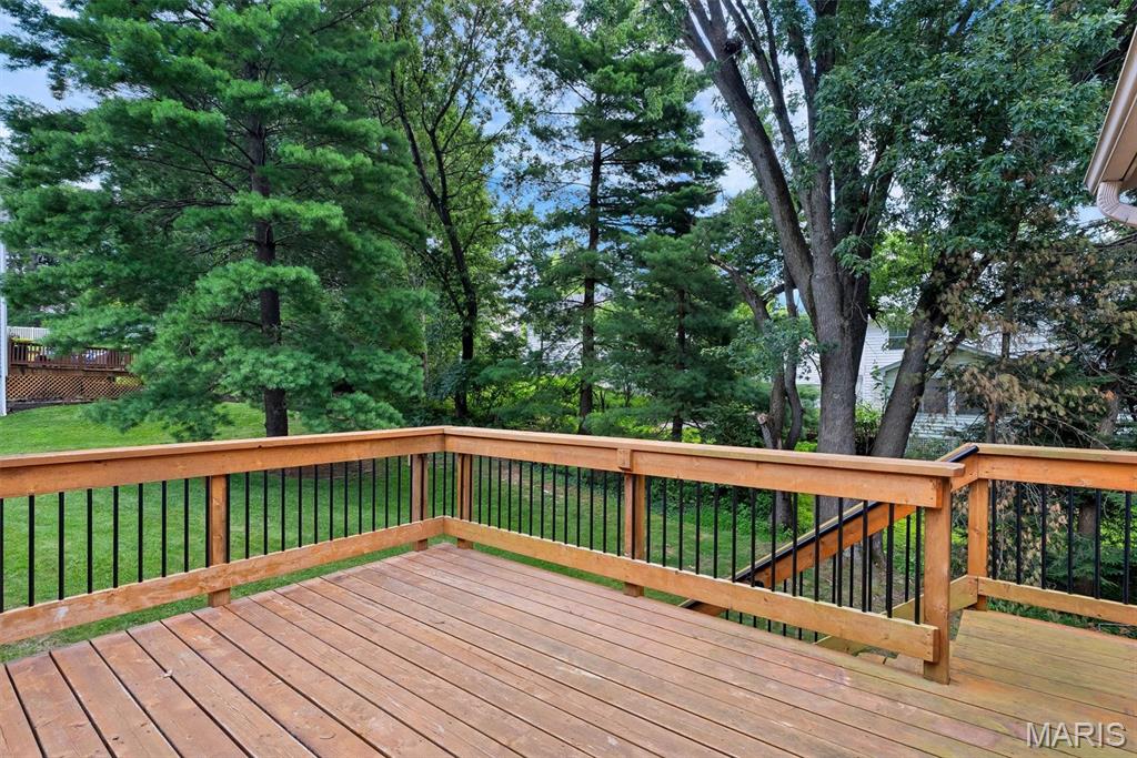 324 W Manor Drive