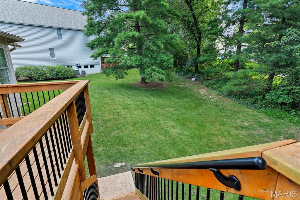324 W Manor Drive