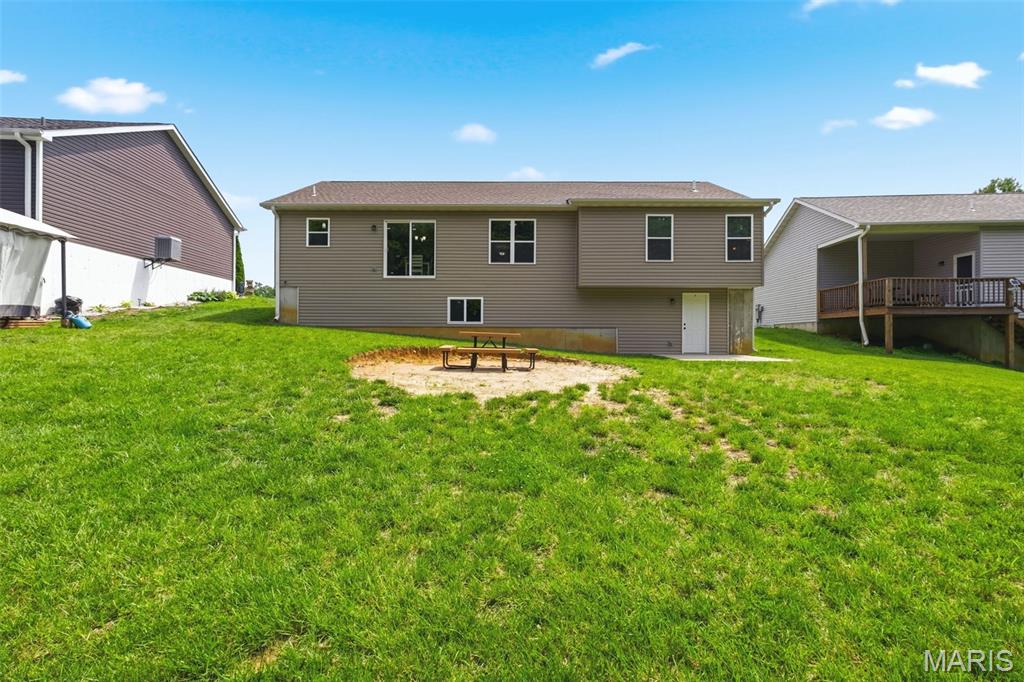 241 Cuivre Valley Drive