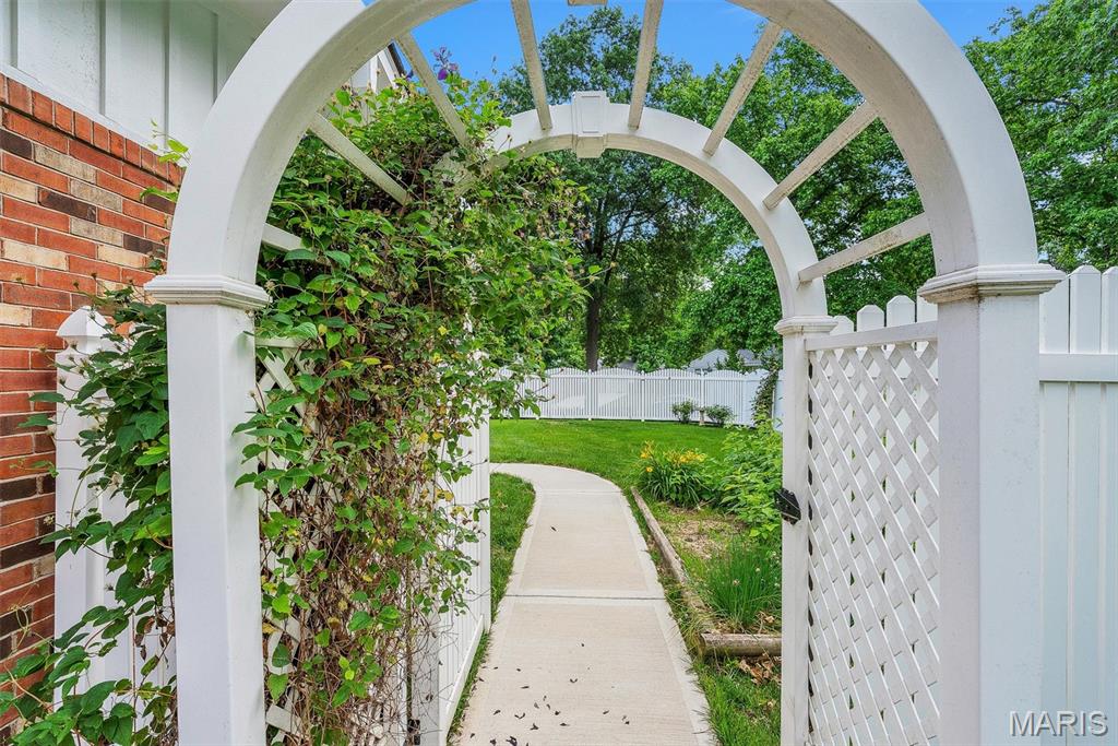1010 Dovergate Drive