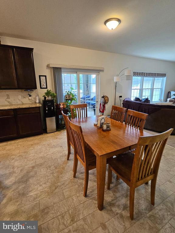 275 Farmhouse Trl