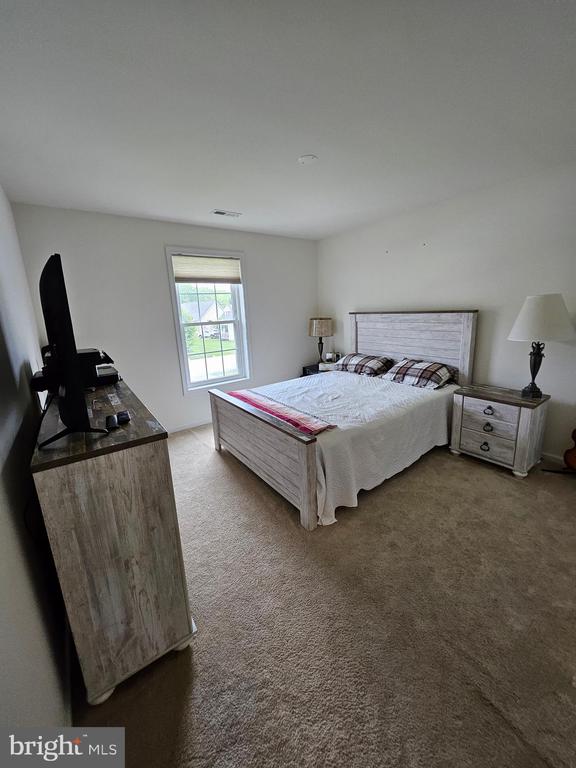 275 Farmhouse Trl