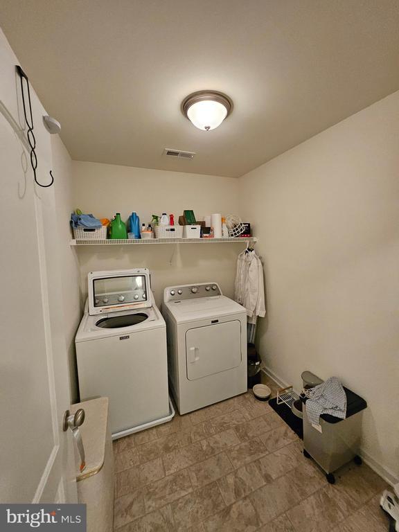 275 Farmhouse Trl