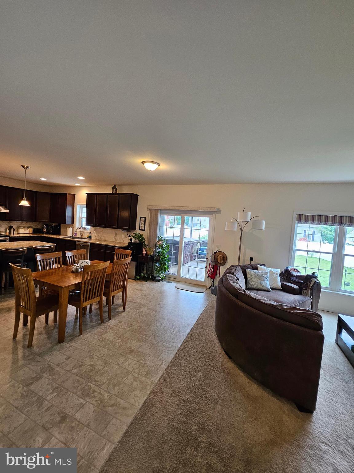 275 Farmhouse Trl