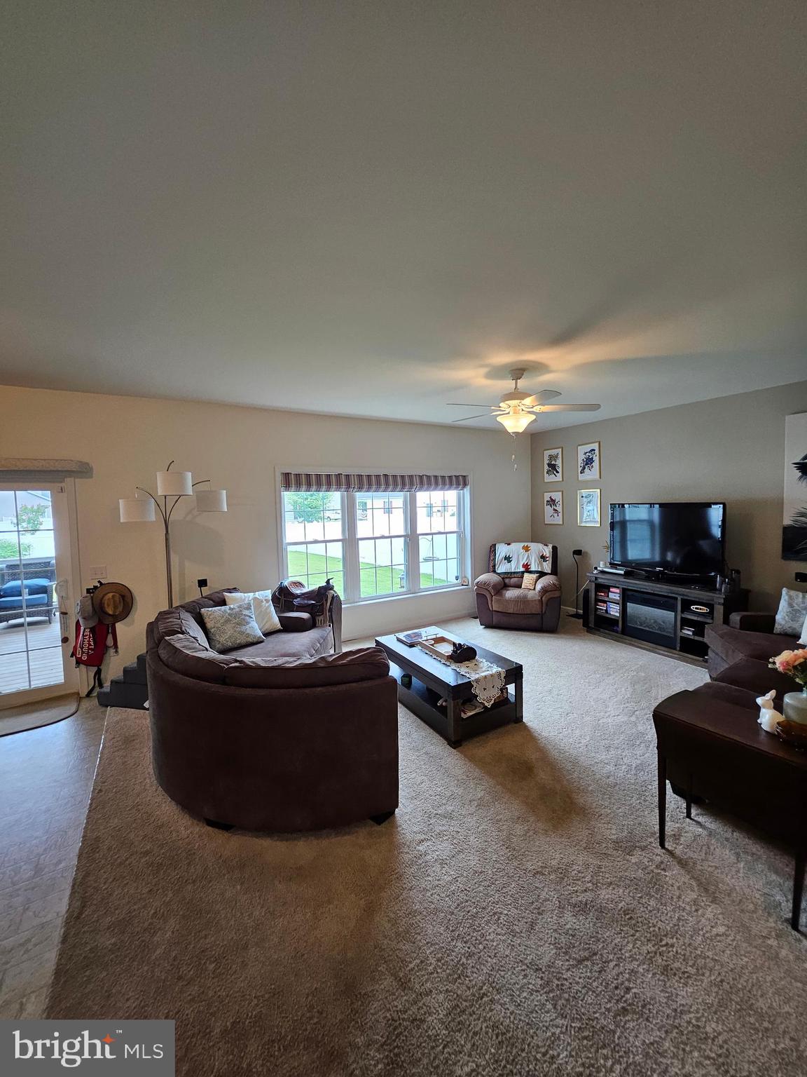 275 Farmhouse Trl