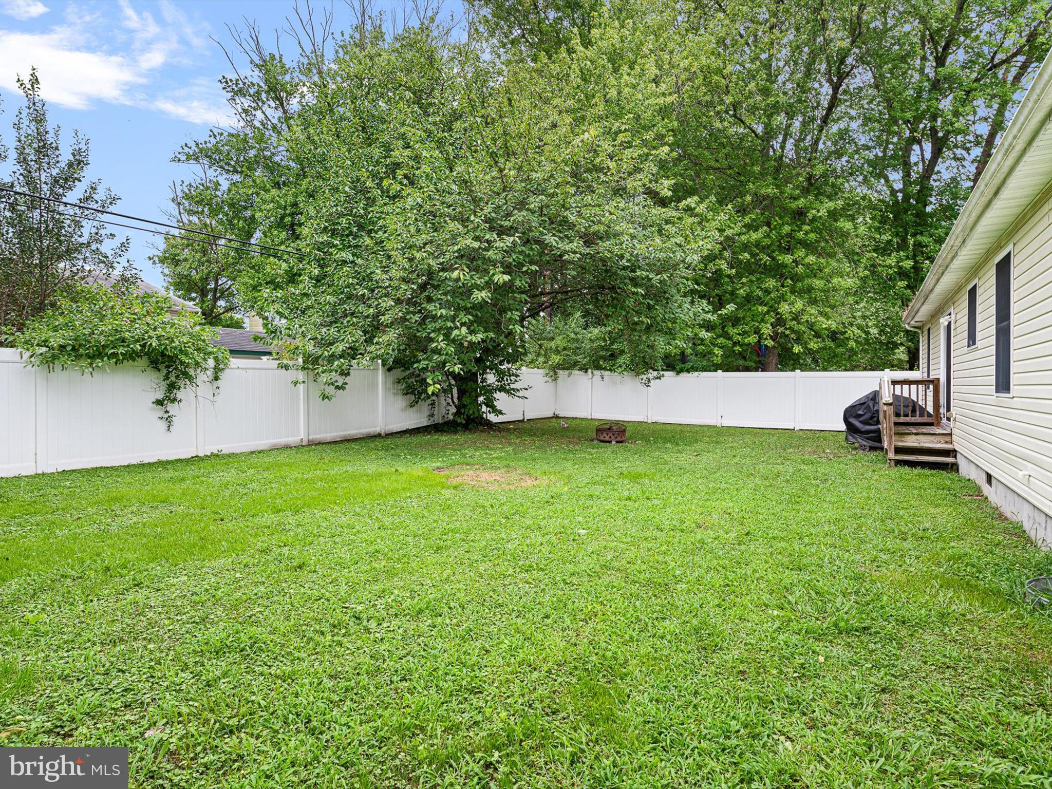 640 Nimitz Rd