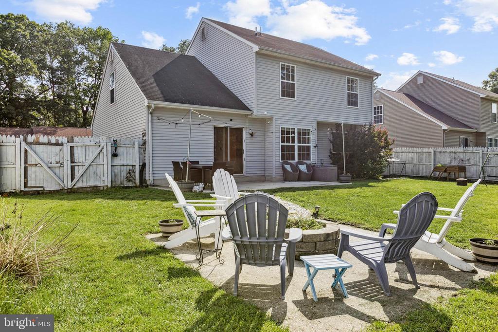 37 ARDSLEY DRIVE