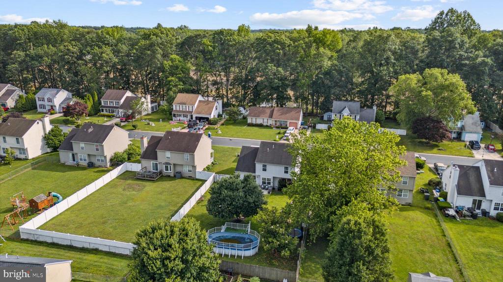 37 ARDSLEY DRIVE