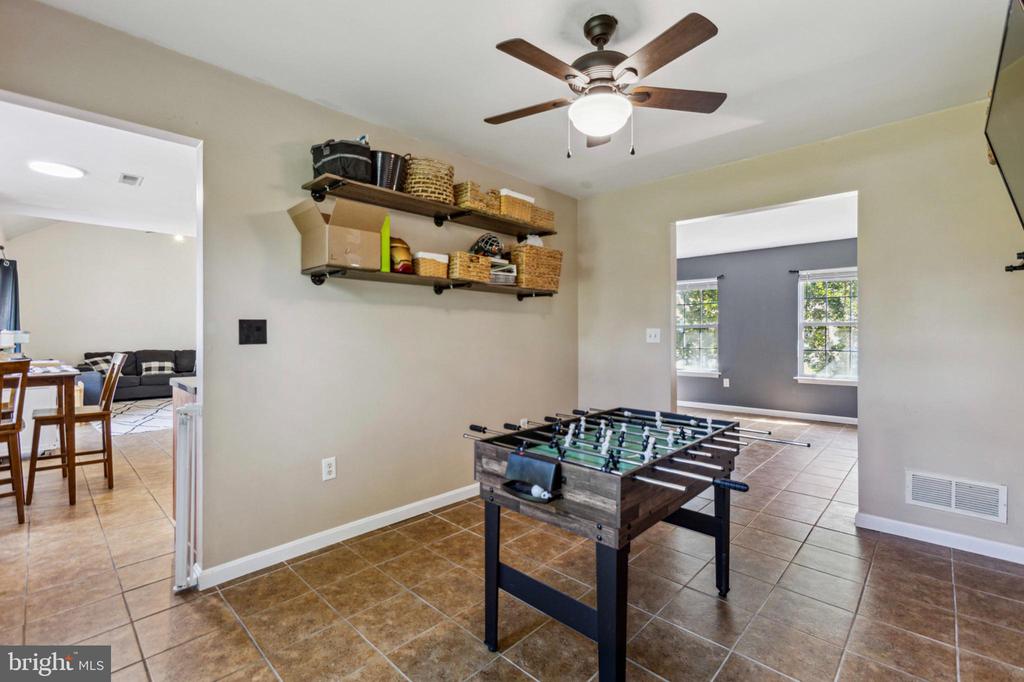 37 ARDSLEY DRIVE