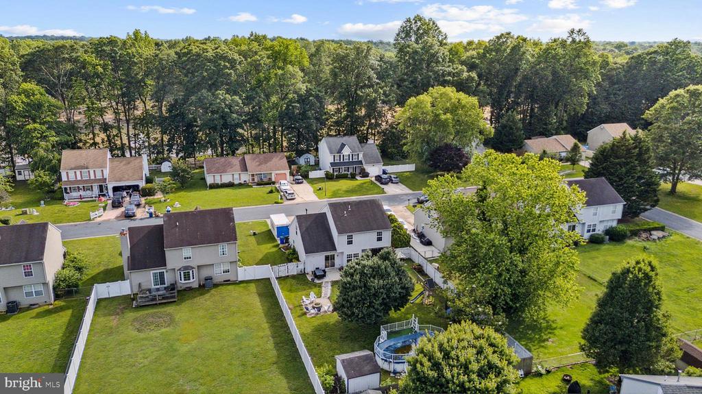 37 ARDSLEY DRIVE