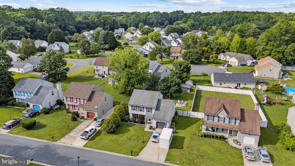 37 ARDSLEY DRIVE