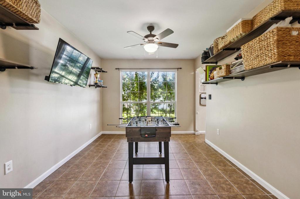 37 ARDSLEY DRIVE