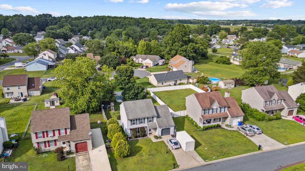 37 ARDSLEY DRIVE