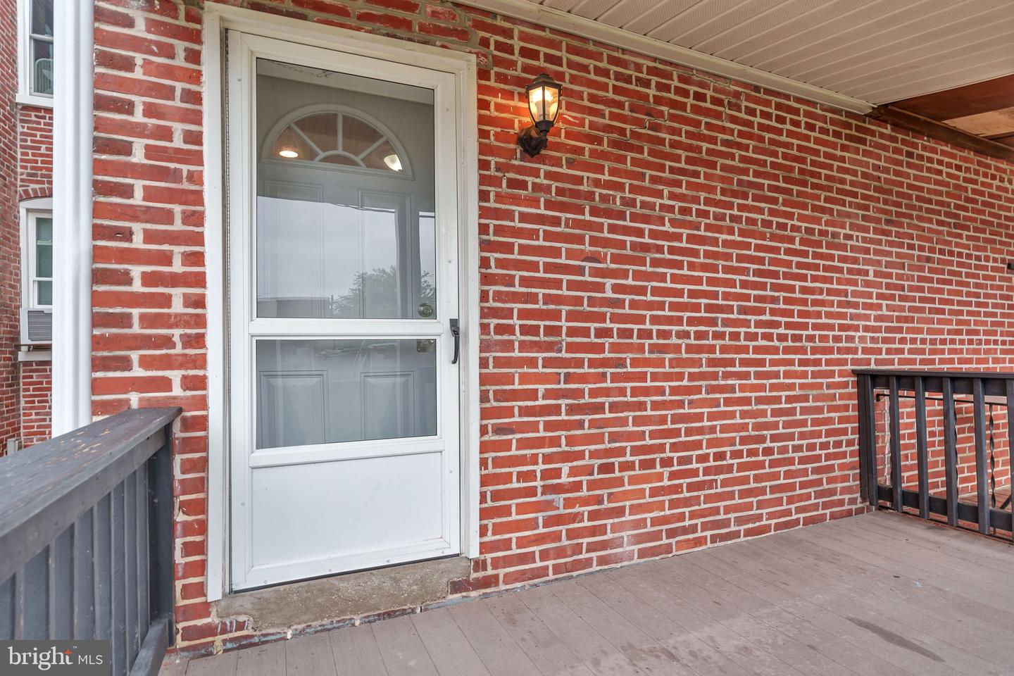 111 CEDAR STREET