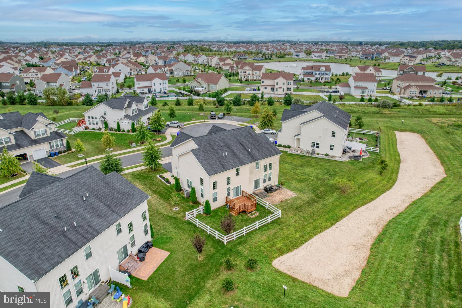 408 Galway Ct