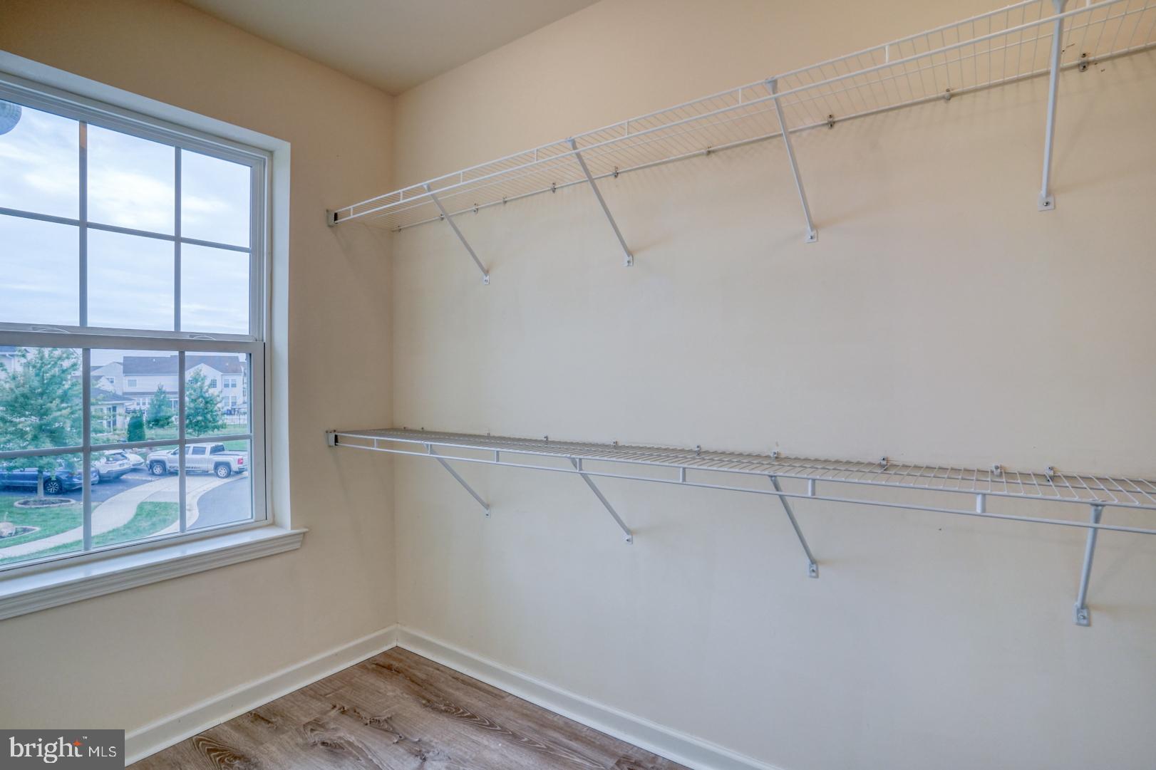 408 Galway Ct