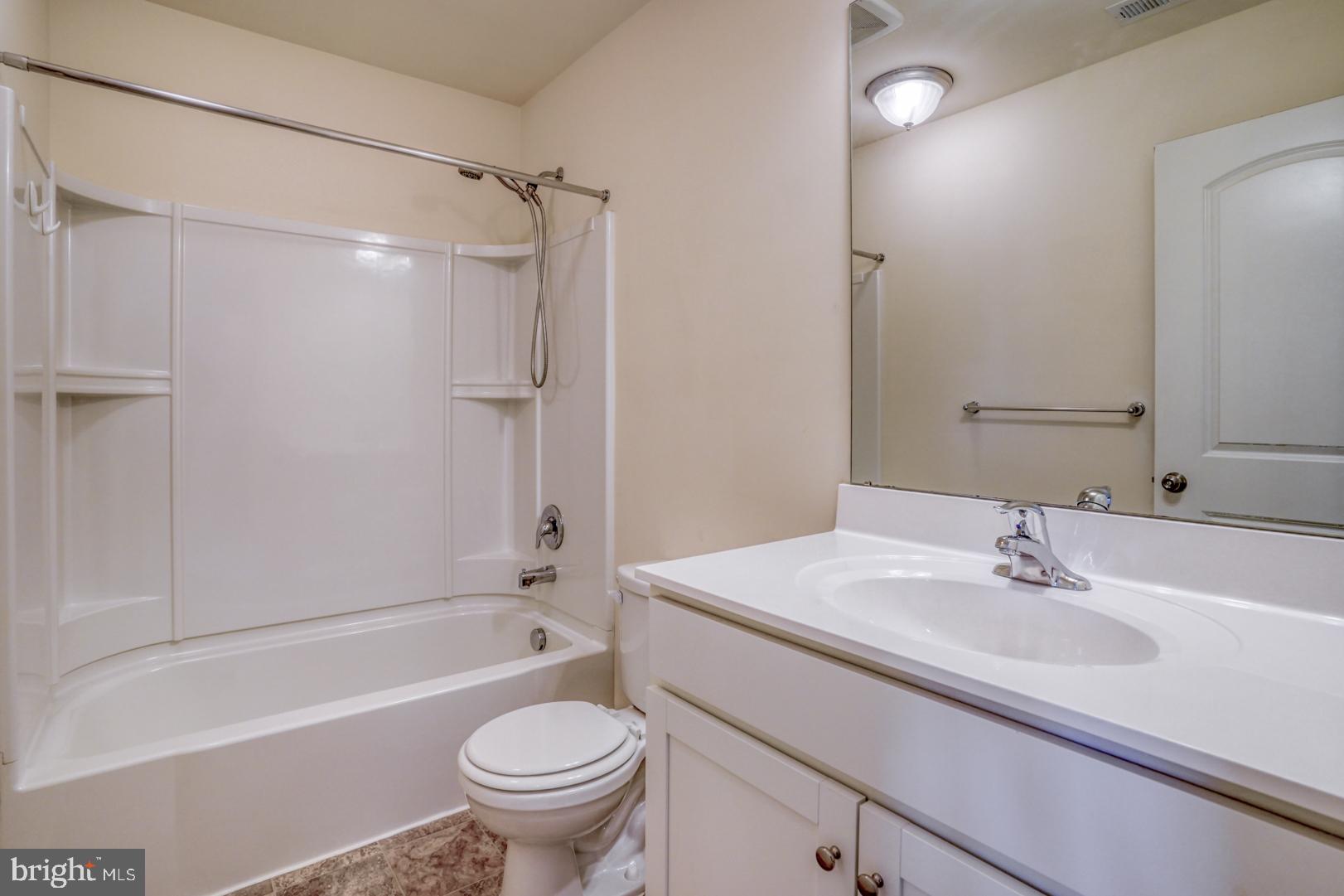 408 Galway Ct