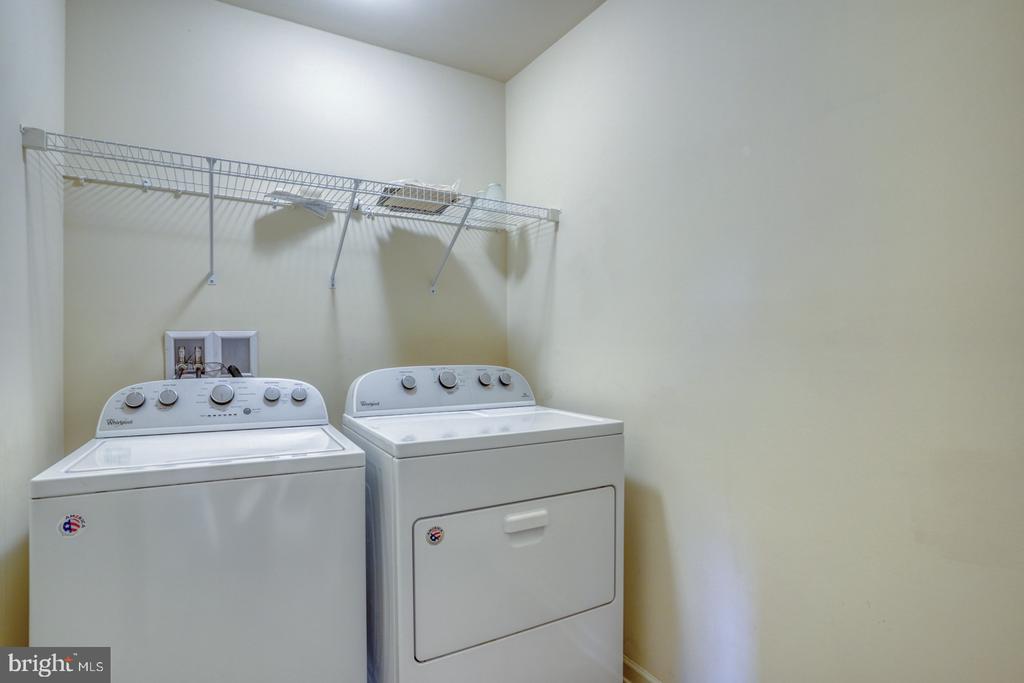 408 Galway Ct