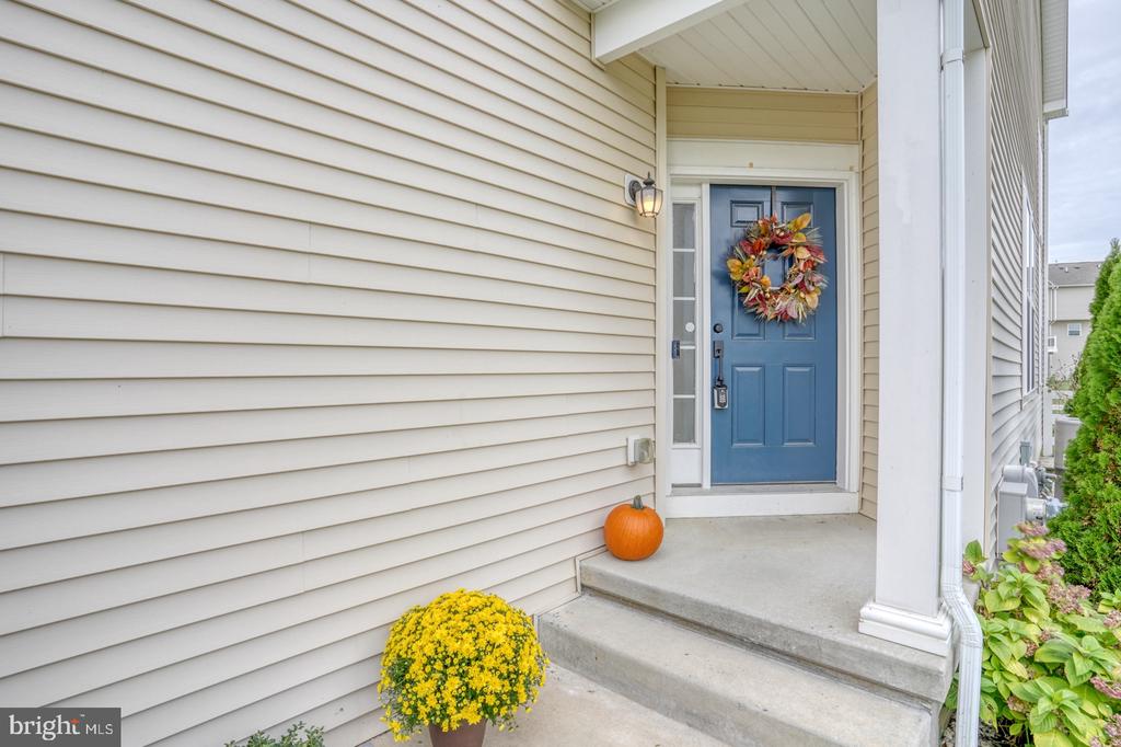 408 Galway Ct