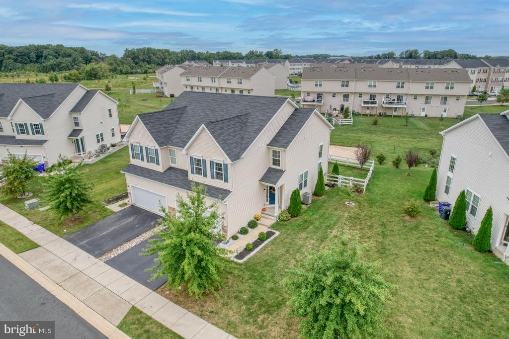 408 Galway Ct