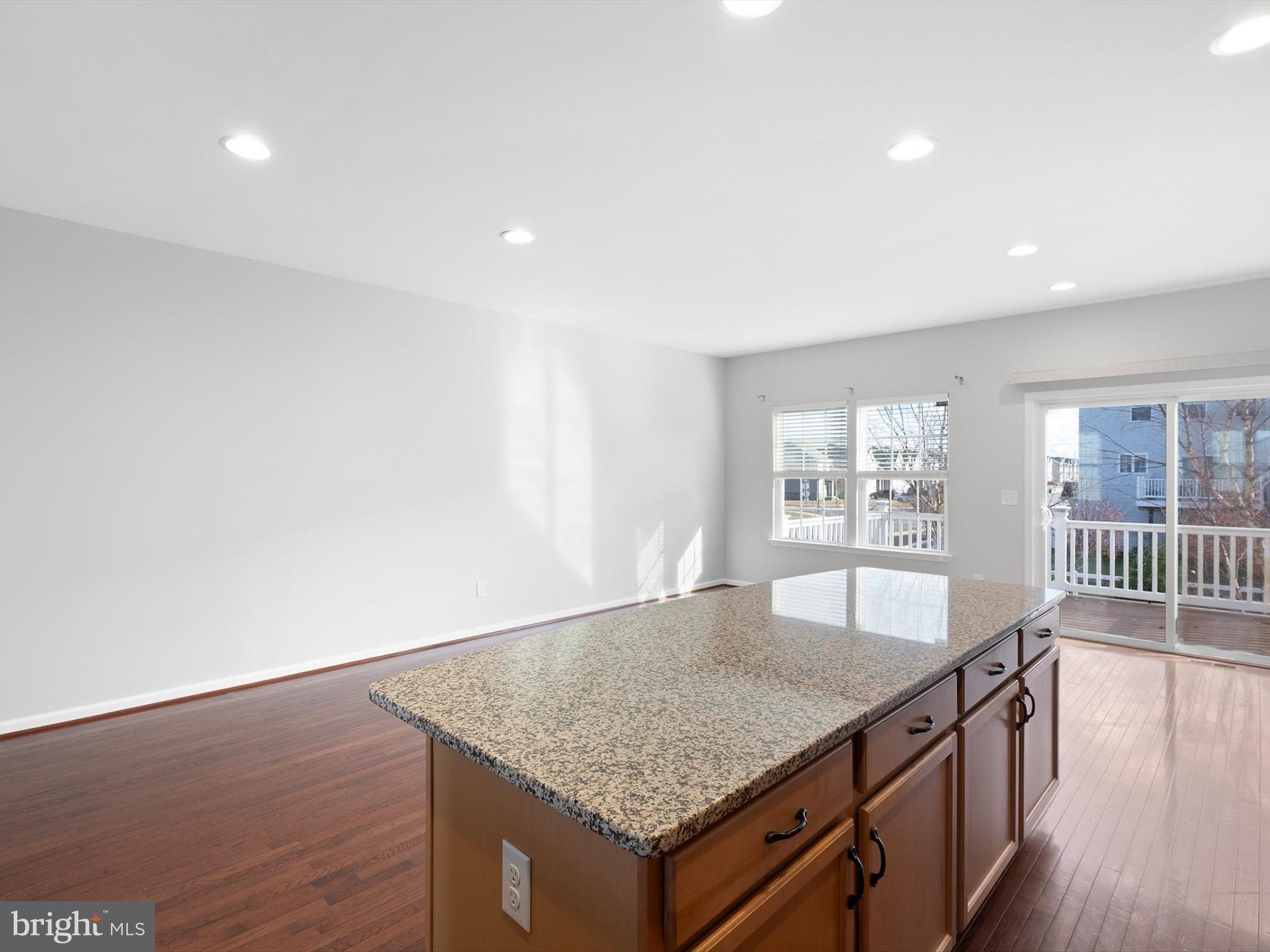305 Tiger Lily Dr
