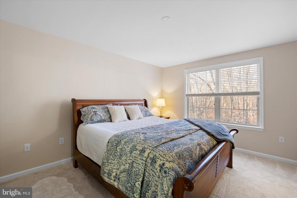 134 Peel Ln