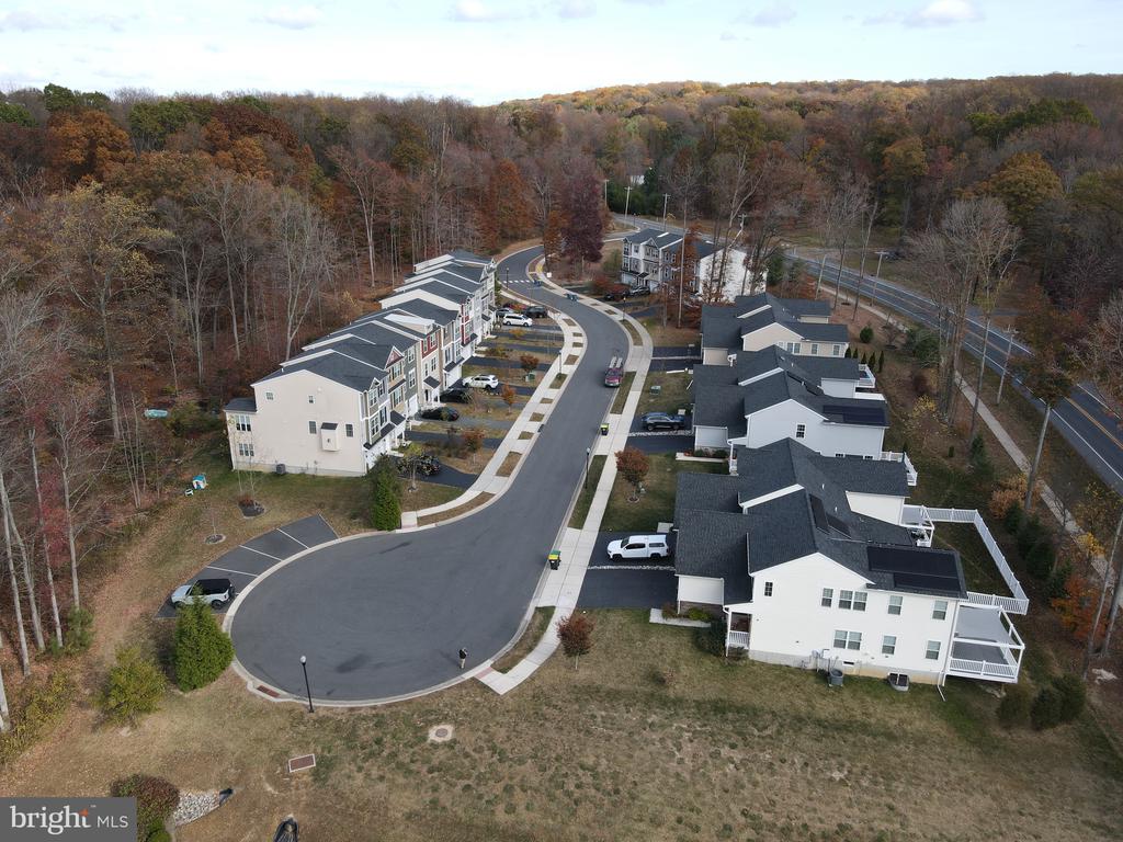 134 Peel Ln
