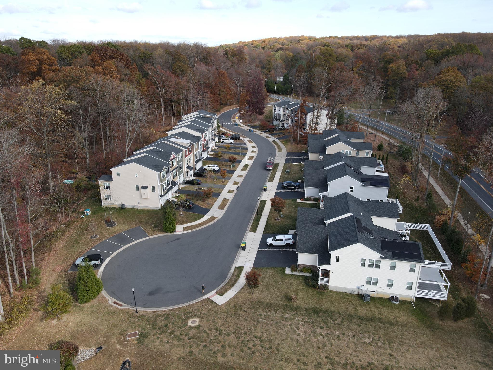 134 Peel Ln