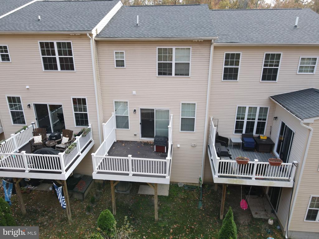 134 Peel Ln