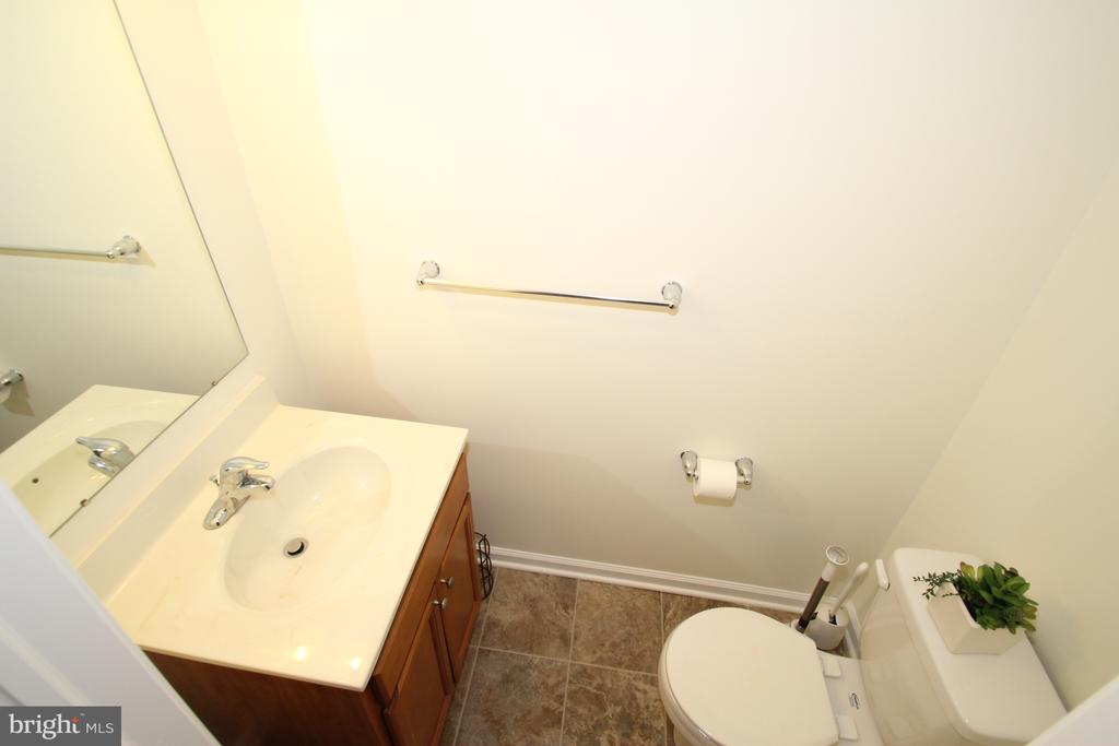 134 Peel Ln