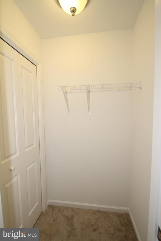 134 Peel Ln