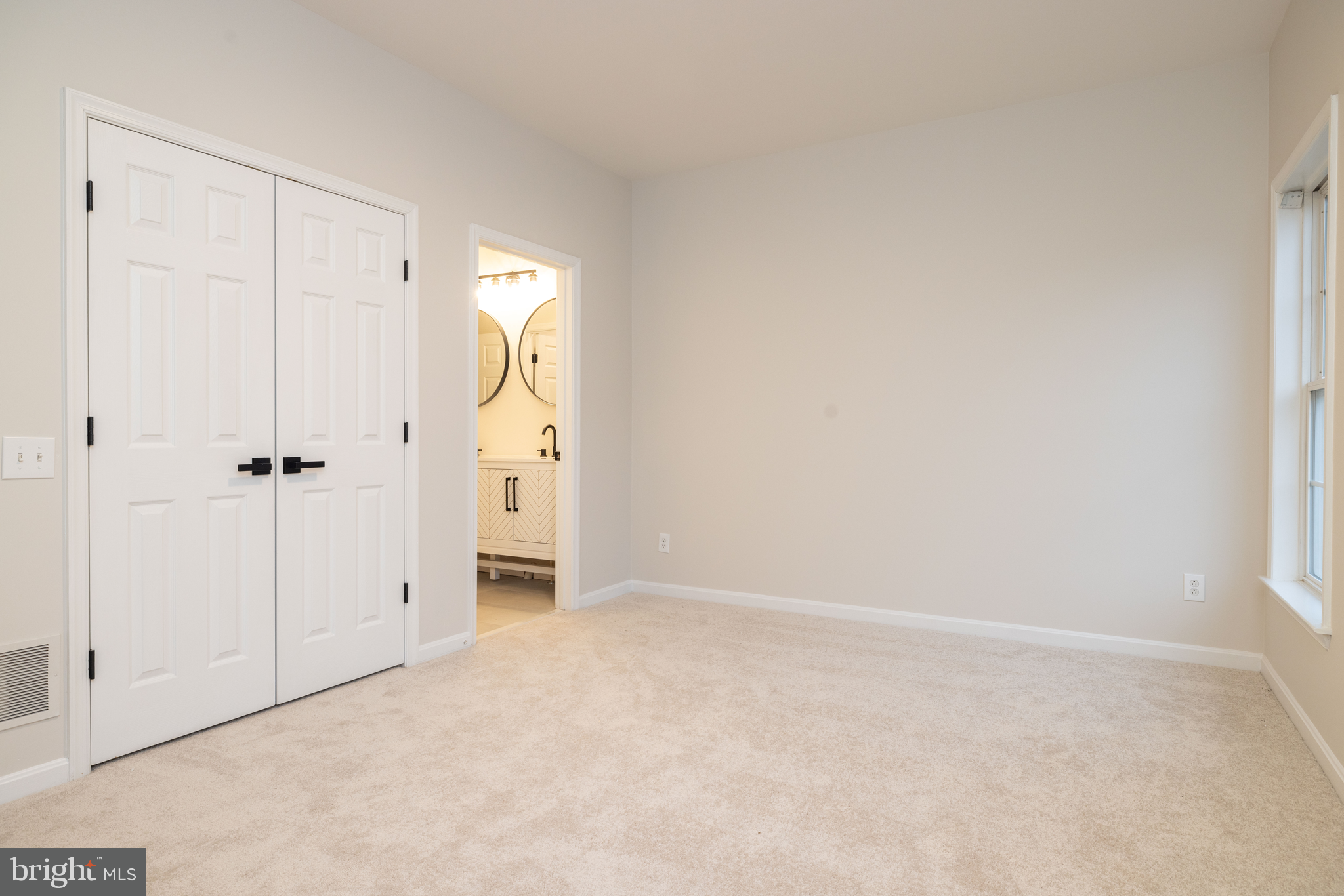 65 Willow Grove Mill Dr