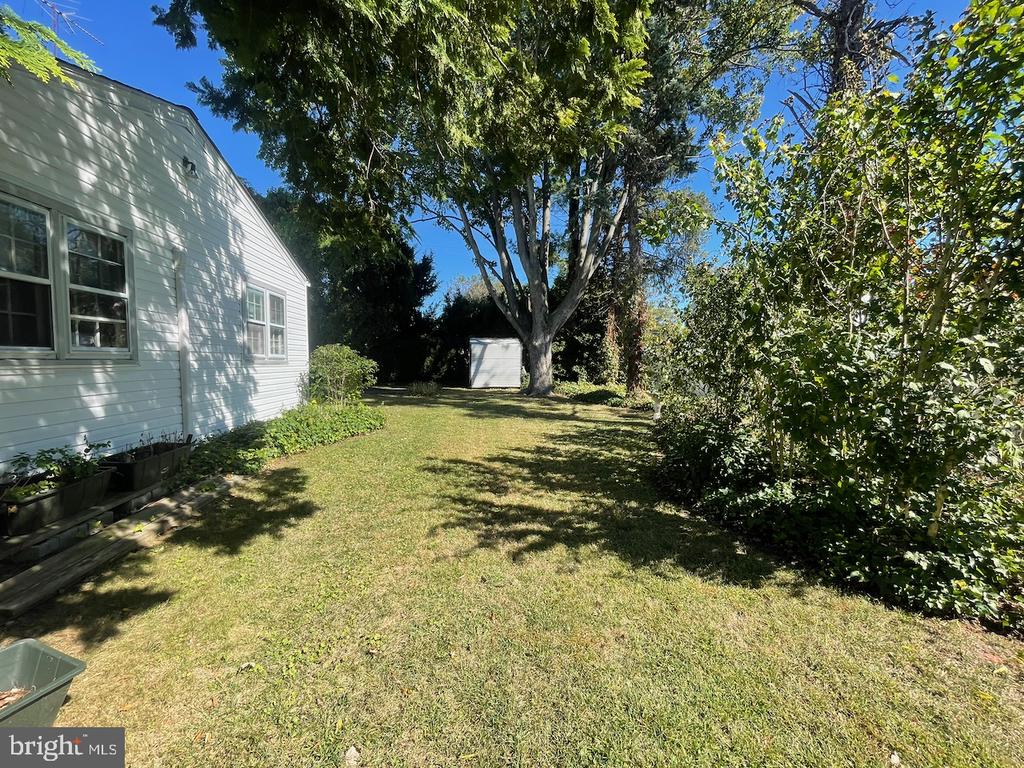 4602 PICKWICK DRIVE