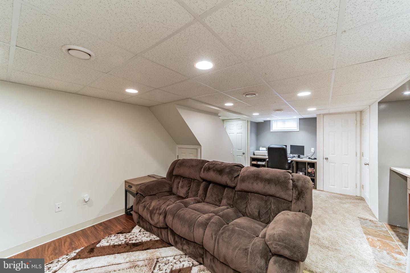 436 WESTMONT DRIVE